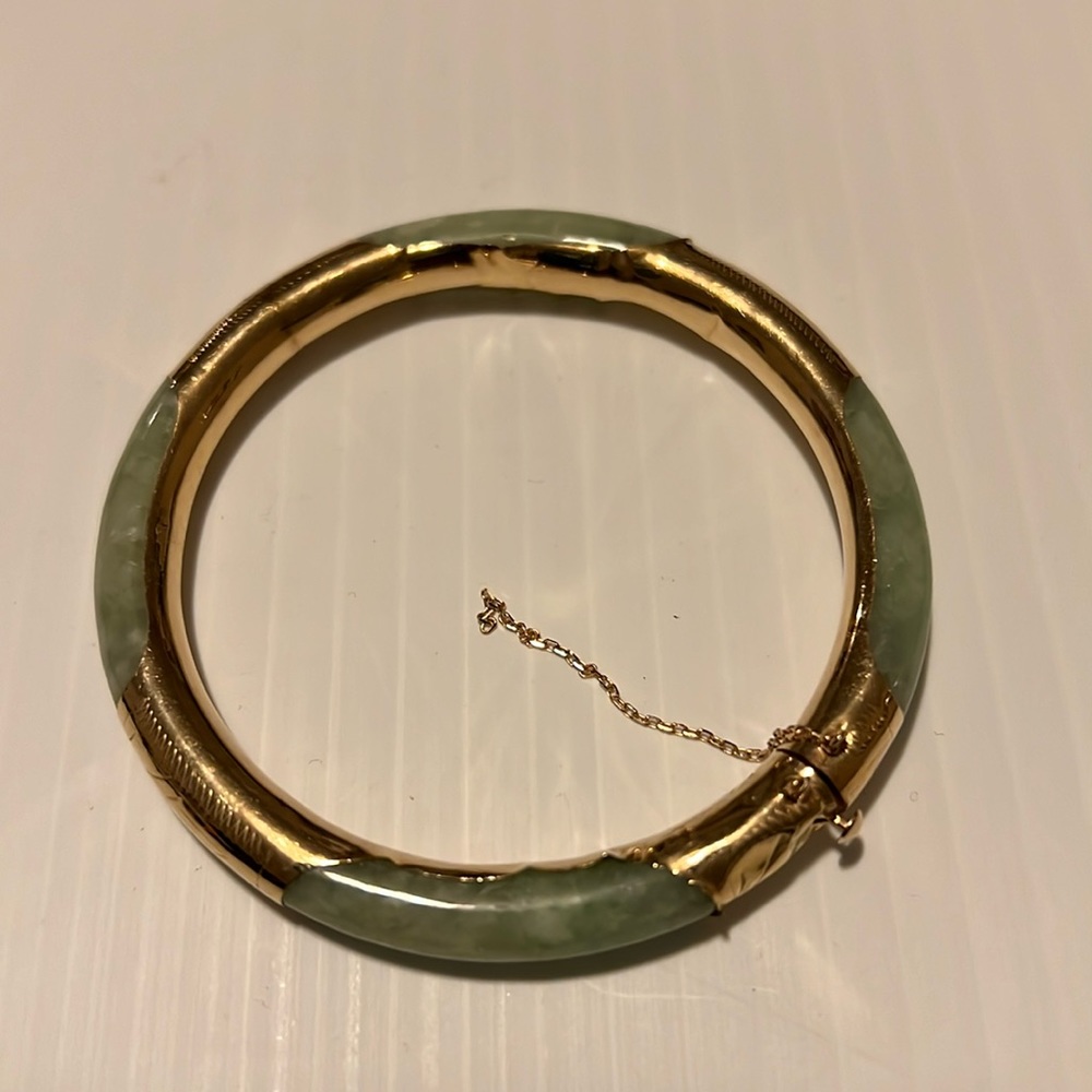 Jade and gold used bracelet